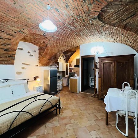 Monolocale Viverone Lake Rooms Dış mekan fotoğraf